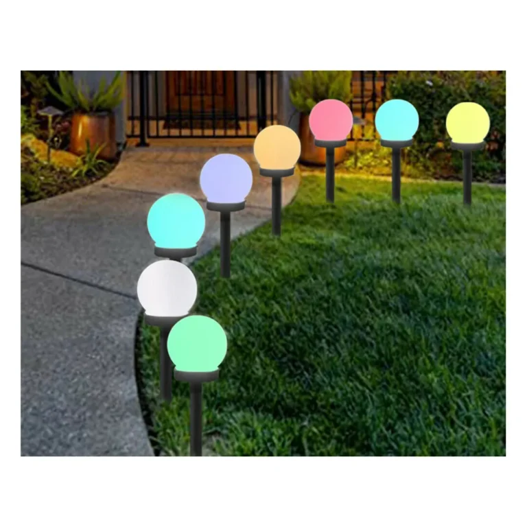 4 db napelemes, vízálló, földbe szúrható automata kerti lámpagömb, színes RGB fénnyel, 36 cm