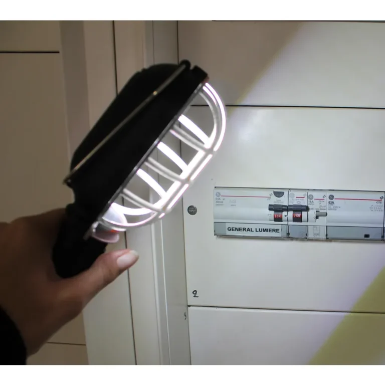 Genius Ideas ultrafényes mágneses LED műhelylámpa, 160 lumen, fekete-szürke