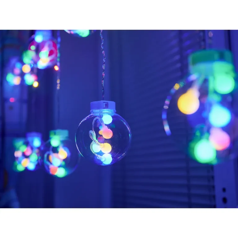 Gömb alakú LED-függöny 3 m, színes