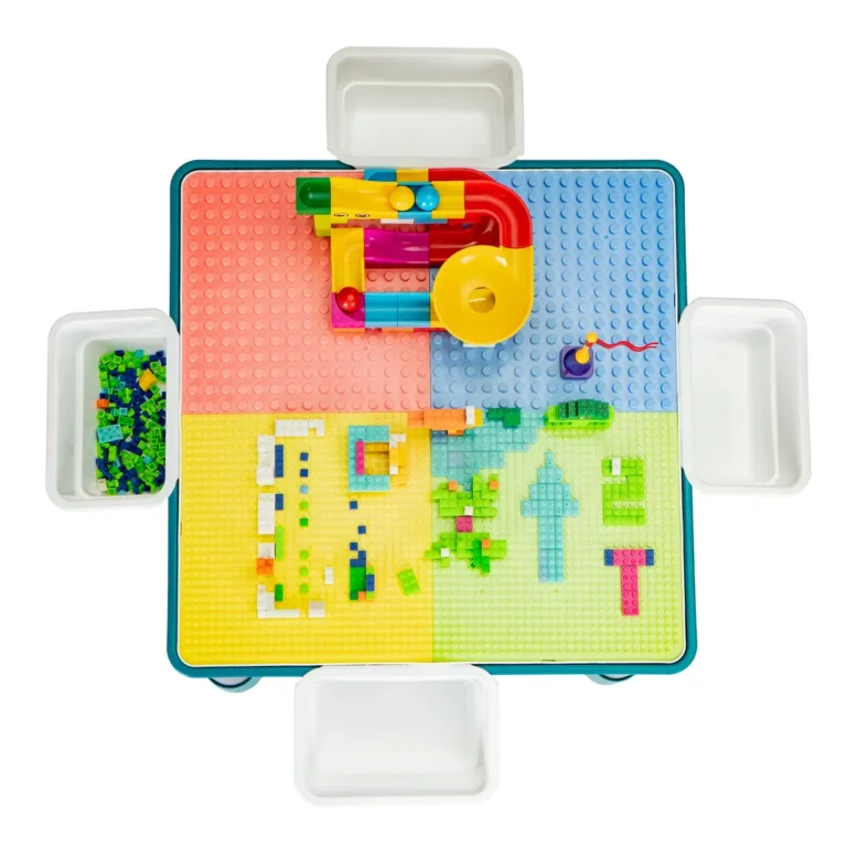 Építőasztal/játékasztal székkel, 4 oldalsó tárolórekesszel, LEGO kompatibilis építőkockákkal,  51x51x48 cm, színes