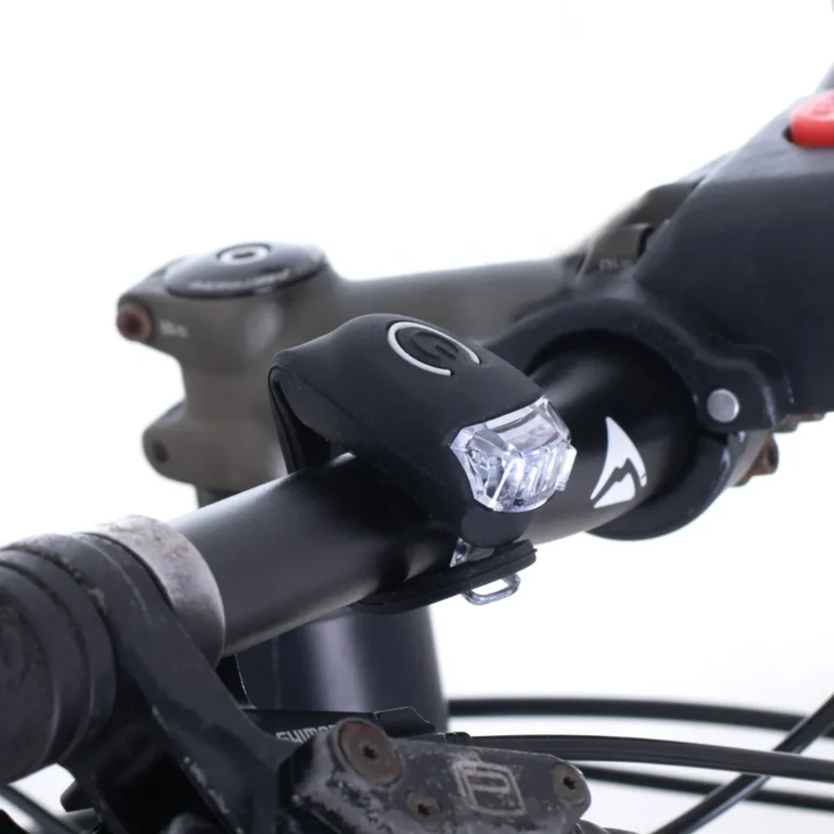 L-BRNO LED első kerékpár lámpa, 2 darab