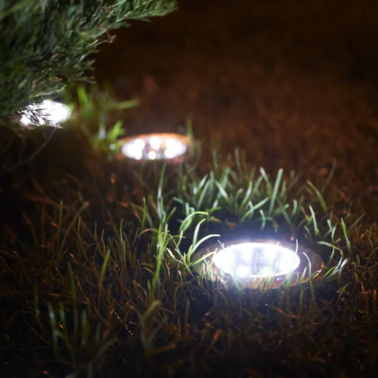 Napelemes kerti LED talajlámpa