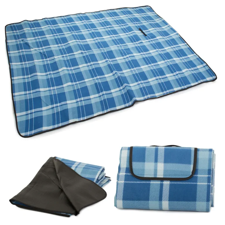Piknik pléd, kemping takaró 150x200, piros, kék mintával