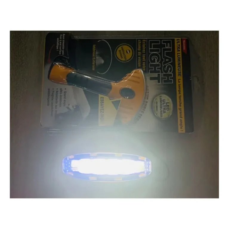 Széles látószögű LED zseblámpa beépített mágnessel, 360 lm, 15.5x4/10 cm, sárga-fekete