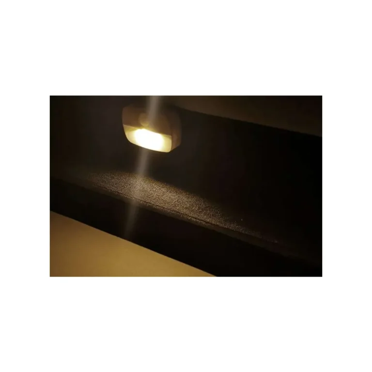 Tapadókorongos mozgásérzékelő éjjeli LED fény, 4,5x6,5x2 cm, fehér