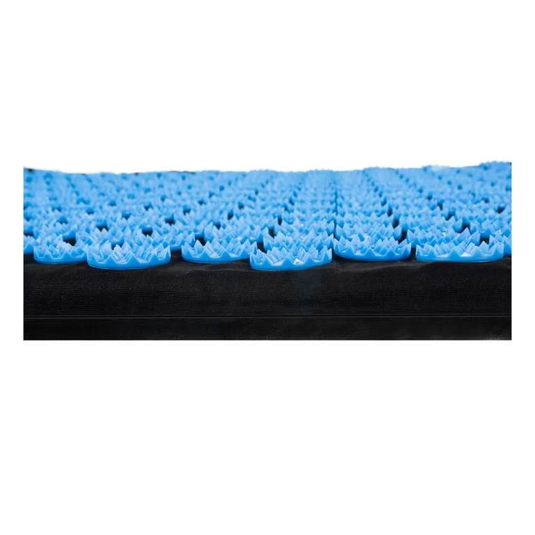 Akupresszúrás masszázs szőnyeg 230 db tüskével, párnával és 2 db masszázsgömbbel, hordtáskában, 65x40x2cm, fekete-kék