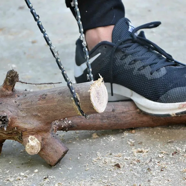 Kompakt kézi láncfűrész 64cm túrázáshoz és túléléshez