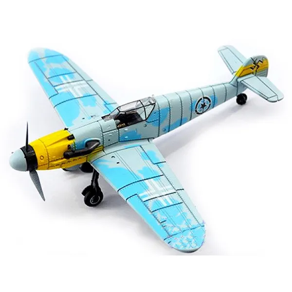 Bf-109 repülőgép modell 1:49 műanyag készlet