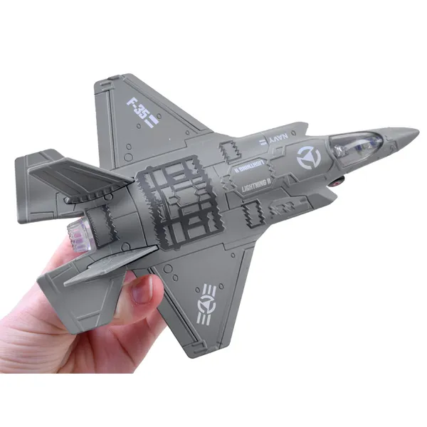 Fém vadászgép modell f-35 hanggal és fénnyel