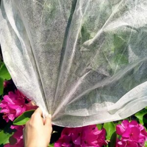 Springos® téli kertvédő fólia 50g/m² 1,1x10m