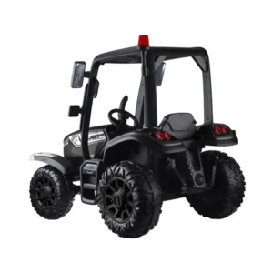Nagy traktor 4x4 utánfutóval és távirányítóval