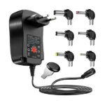 Univerzális, 3–12 V-os, 30 W-os tápegység 6 DC fejjel és USB-porttal, 150 cm