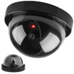 Ál-kamerás beltéri/kültéri CCTV dóm makett, villogó piros LED, 2×AA, 11,5 cm