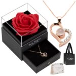 Örök rózsa ajándékdobozban, szív medálos nyaklánccal és üdvözlőkártyával
