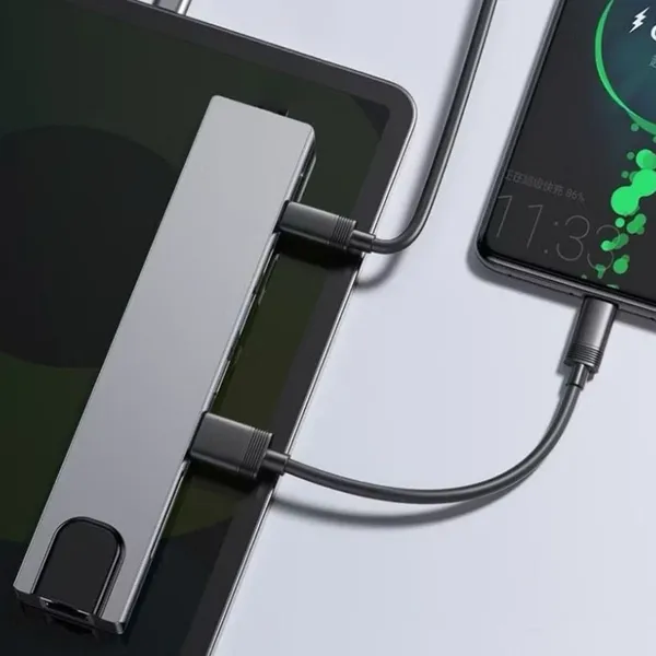 8 az 1-ben USB-C elosztó, HDMI 4K 60 Hz, PD 100 W, RJ45, SD/microSD