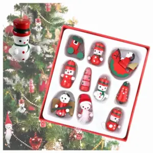 Fa karácsonyfadísz készlet, 10 darab, piros-fehér, 2,5–3,5 cm